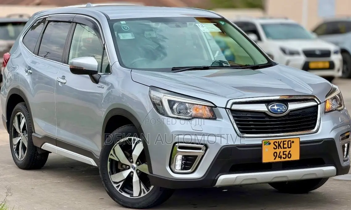Subaru Forester 2.0XT Premium AWD 2018 Silver