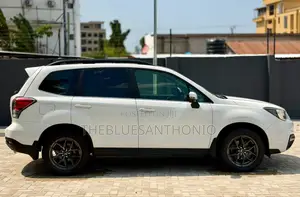 Subaru Forester 2017 White