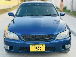 Toyota Altezza 2004 Blue