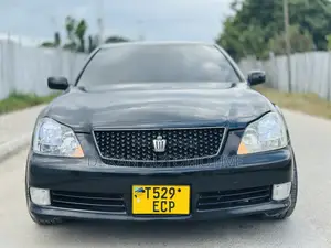 Toyota Crown 2006 Black