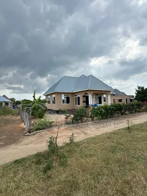 4bdrm House in Mbweni Kiembeni for sale