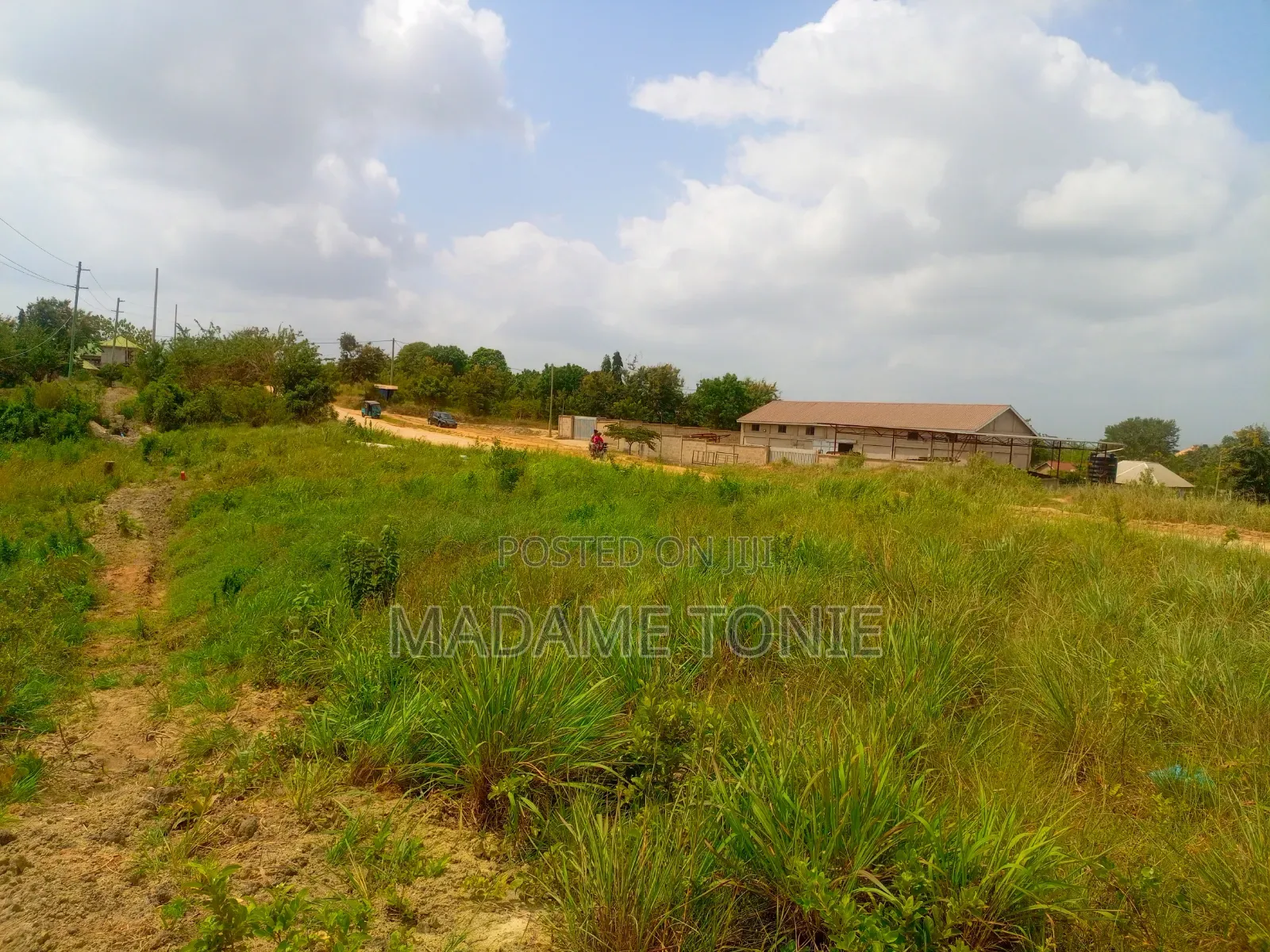 *Prime Plot for Sale at Oyster Bay*
