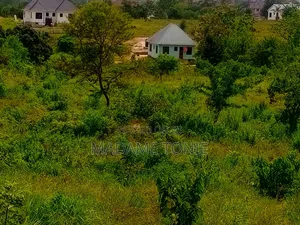 *Prime Plot for Sale at Oyster Bay*