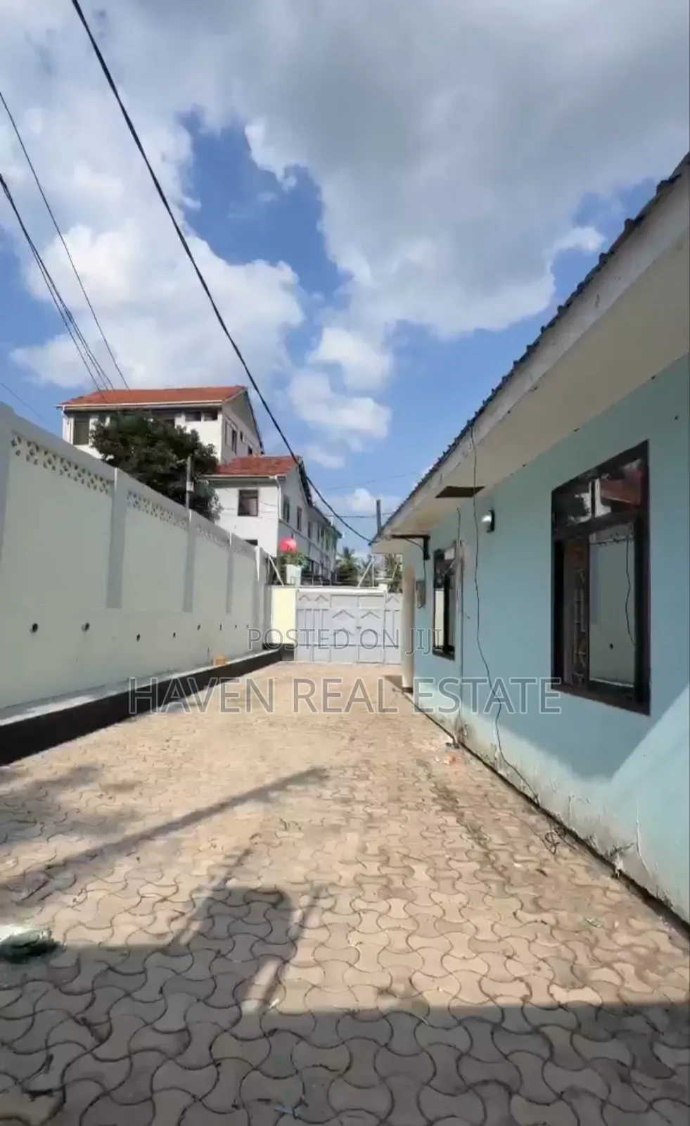2bdrm House in Makongorosi for rent