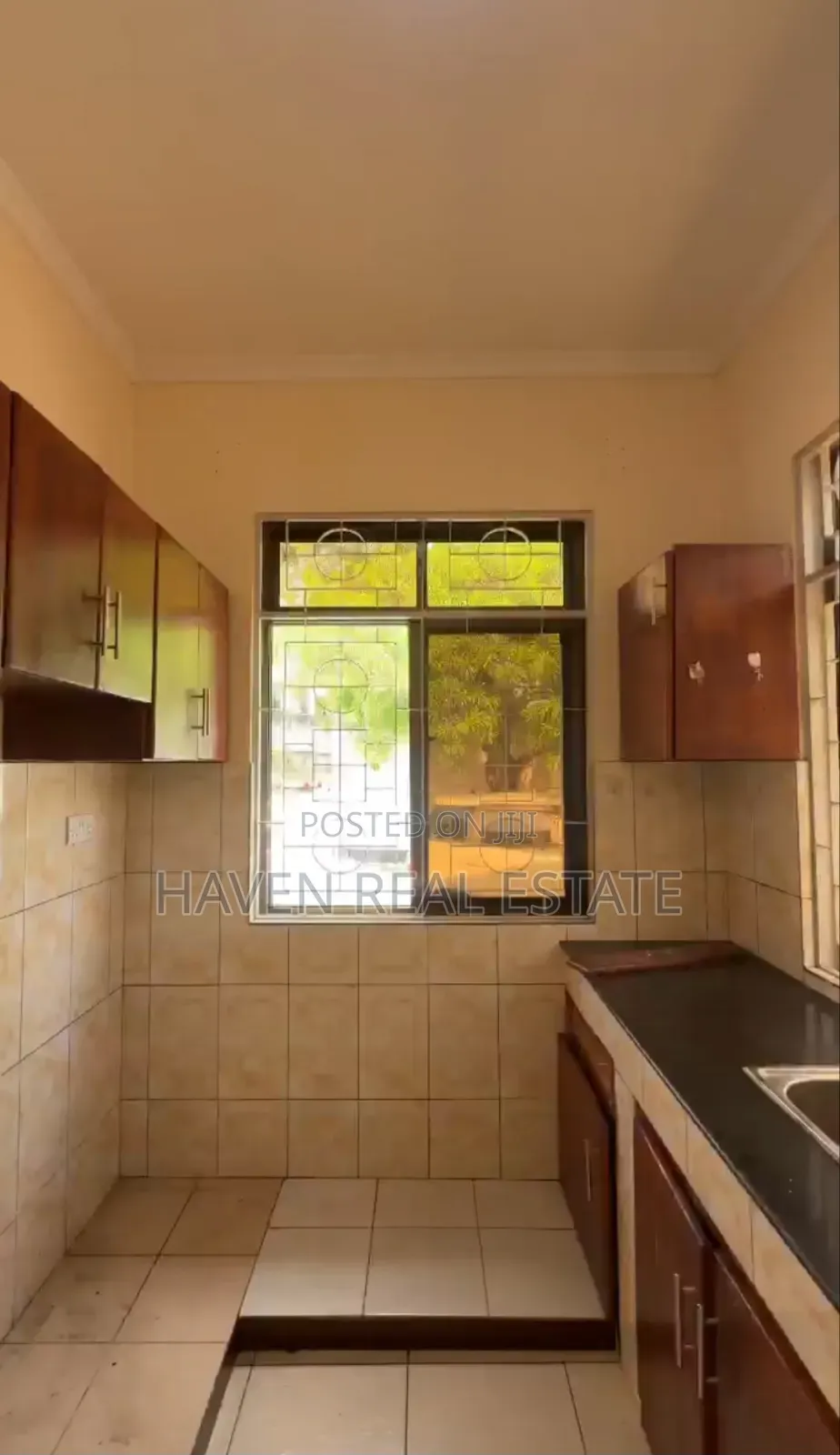 2bdrm House in Makongorosi for rent