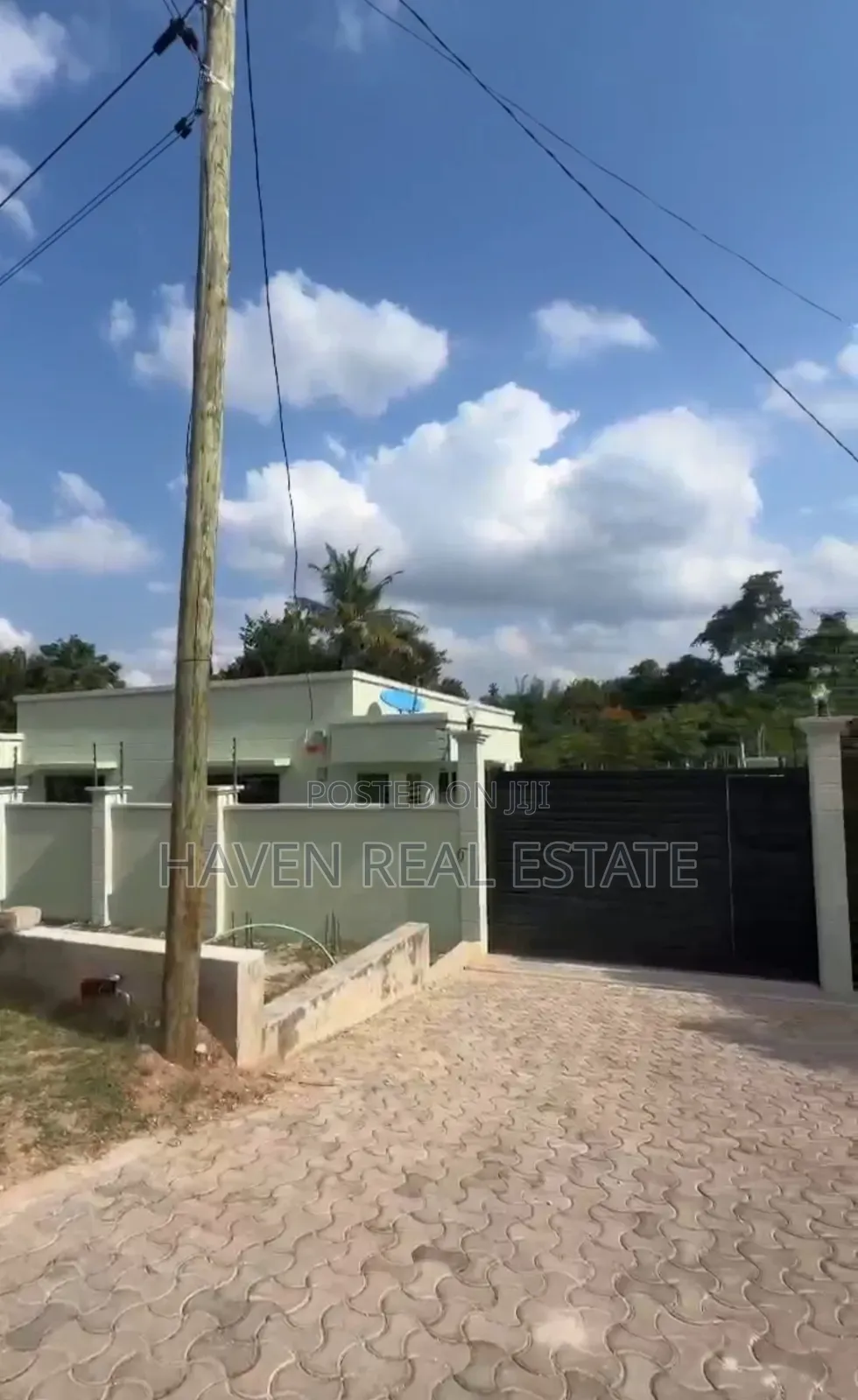 2bdrm House in Makongorosi for rent