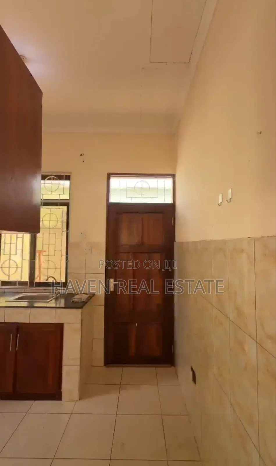 2bdrm House in Makongorosi for rent