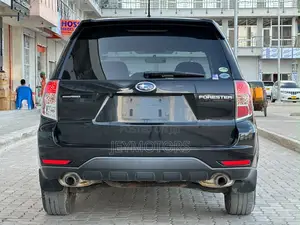 Subaru Forester 2011 Black