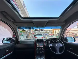 Suzuki Escudo 2008 White