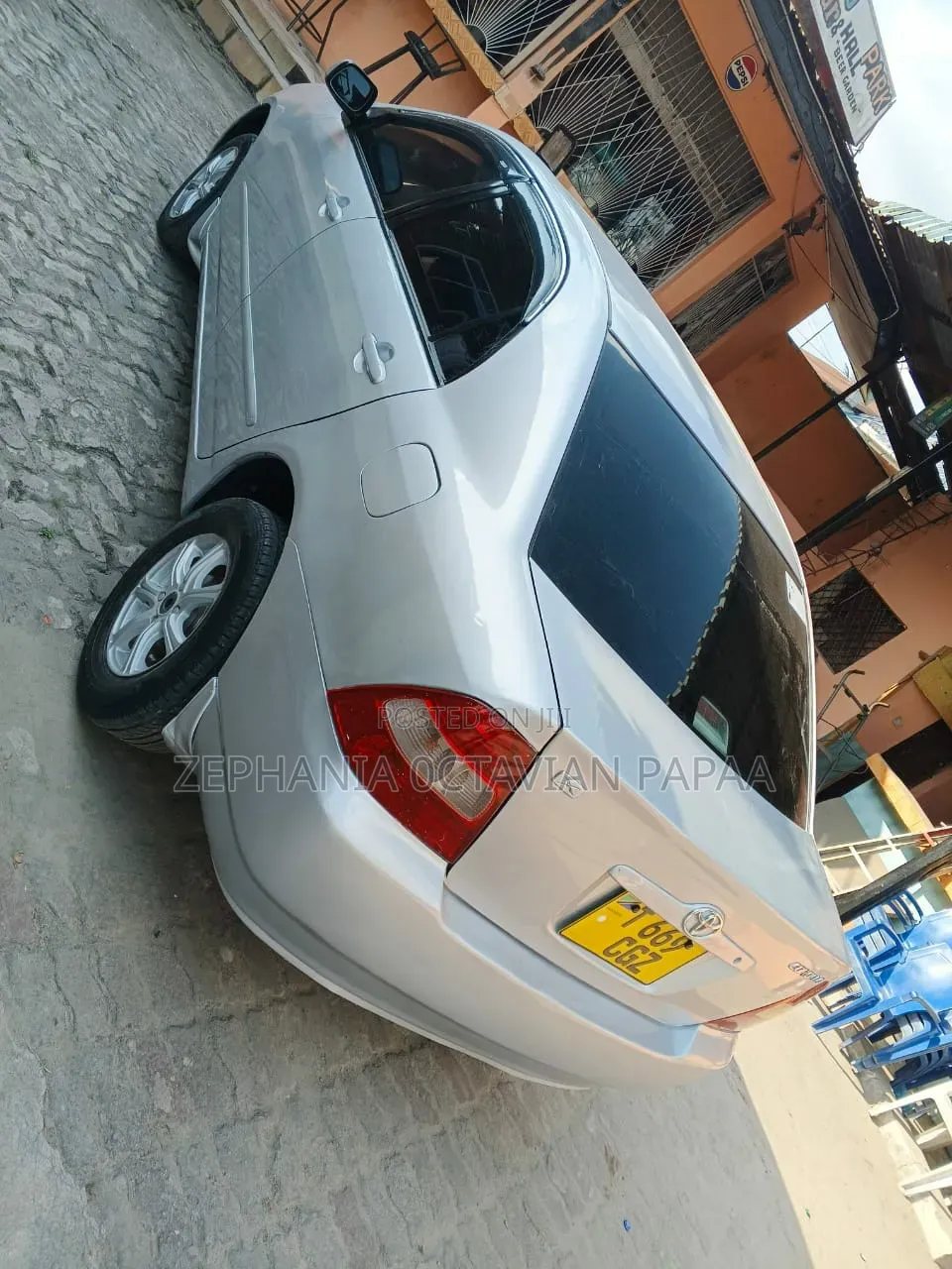 Toyota Corolla 2004 Silver
