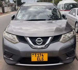 Nissan X-Trail 2014 Gray