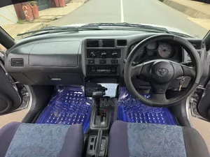 Toyota RAV4 1999 Silver
