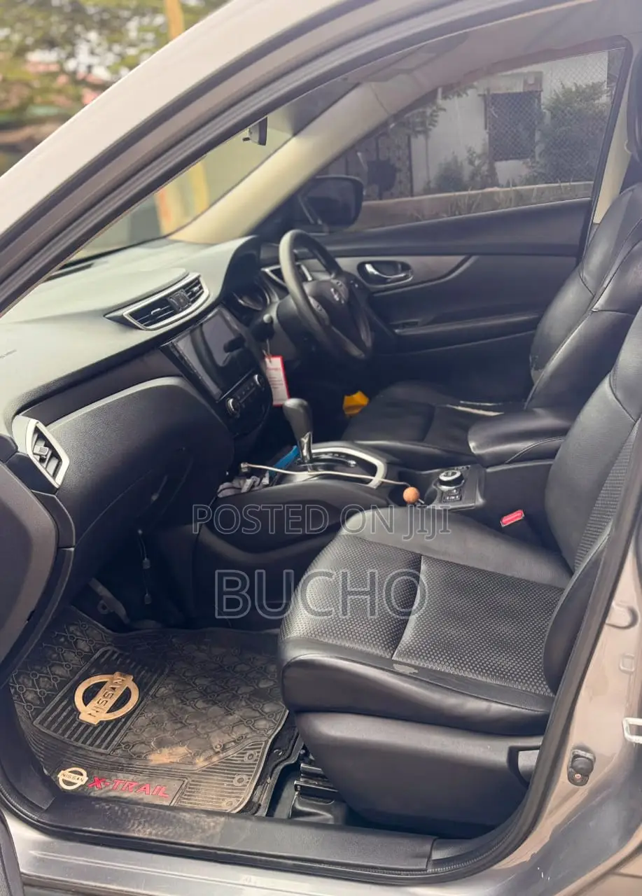 Nissan X-Trail 2014 Gray