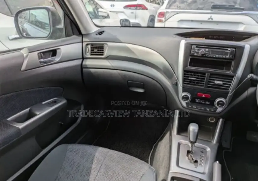 Subaru Forester 2012 Gray