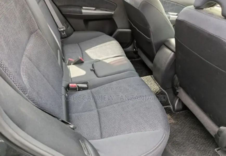 Subaru Forester 2012 Gray