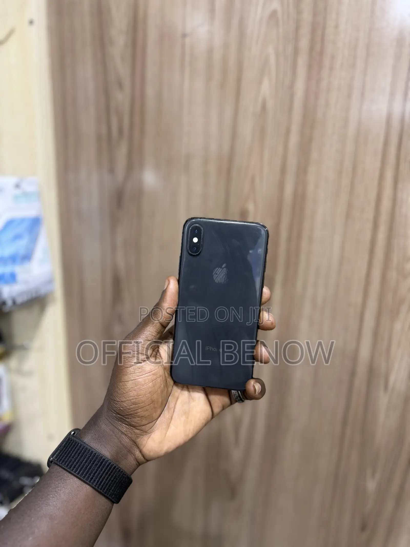 Apple iPhone XS 64 GB Black