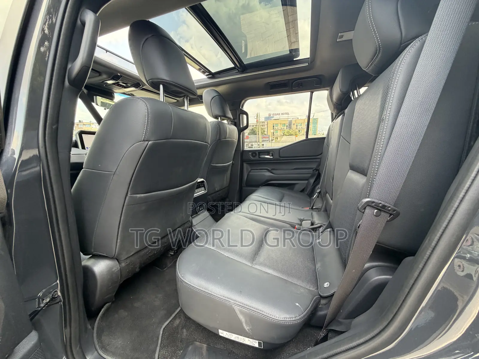 Toyota Land Cruiser Prado 2.8 2024 Gray