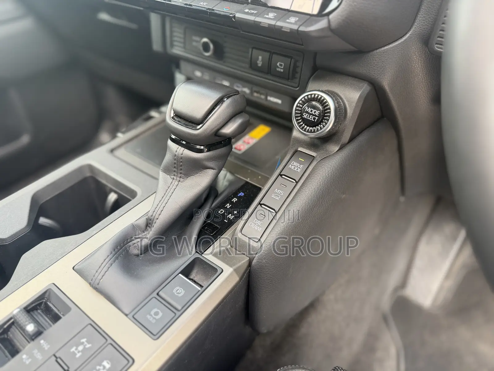 Toyota Land Cruiser Prado 2.8 2024 Gray