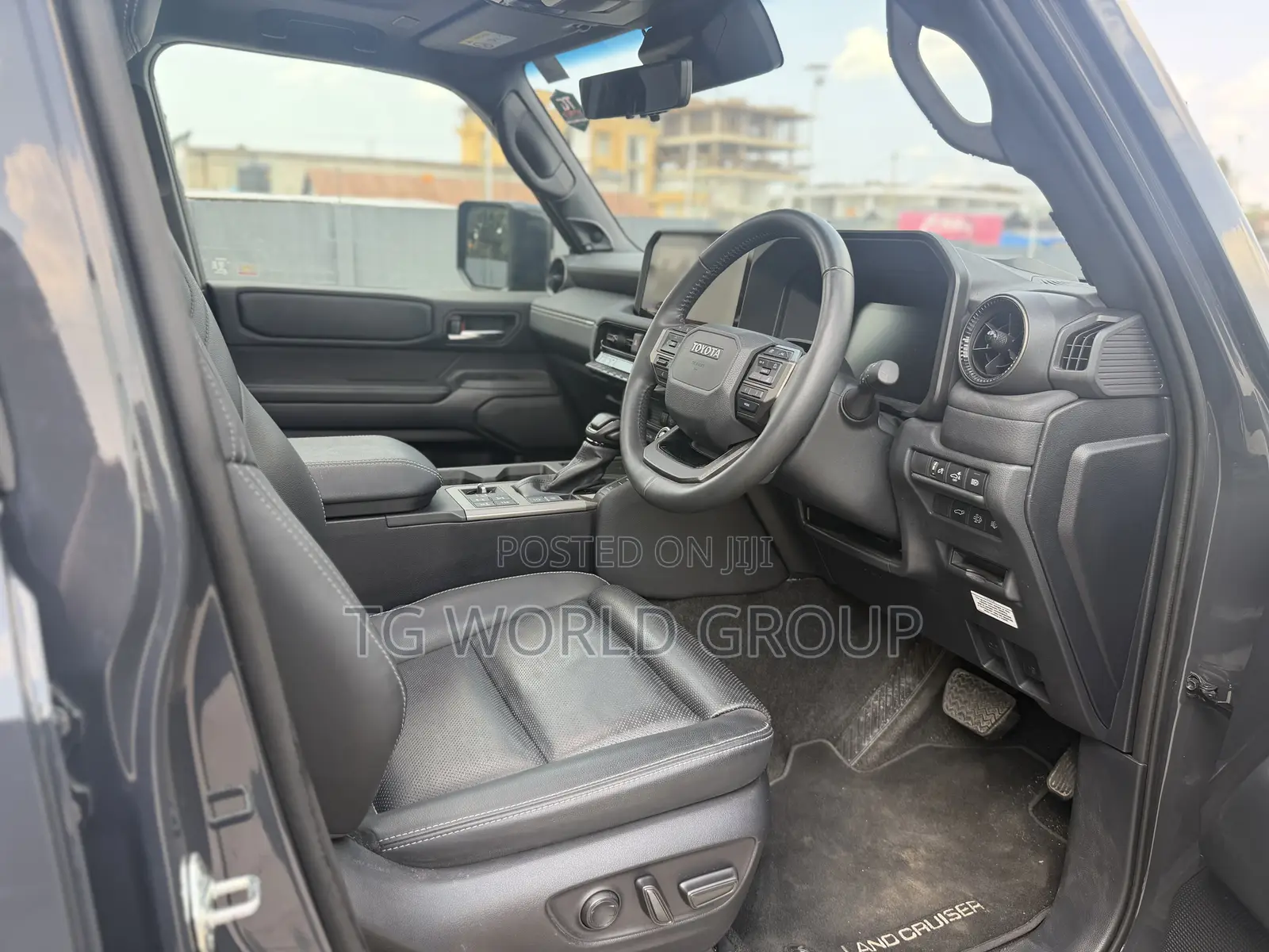 Toyota Land Cruiser Prado 2.8 2024 Gray