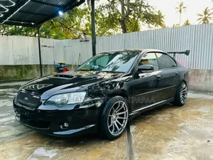 Subaru Legacy 2004 Black
