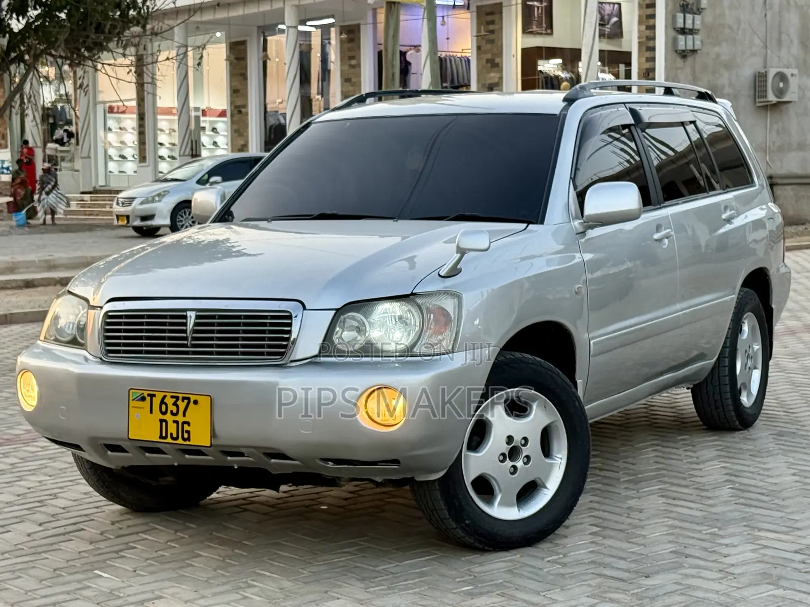 Toyota Kluger 2004 Silver