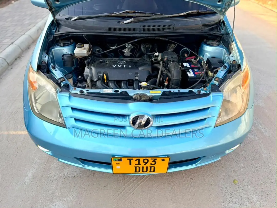 Toyota IST 2007 Blue