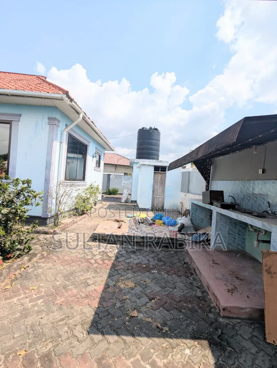 Furnished 4bdrm House in Majohe Bwera, Pugu for sale