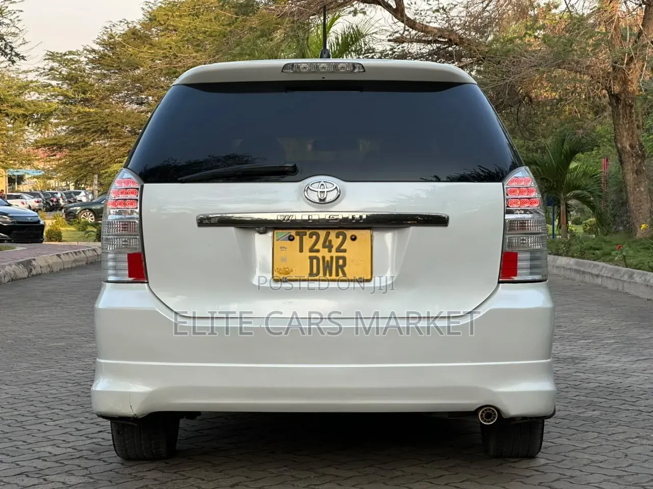 Toyota Wish 2006 White