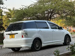 Toyota Wish 2006 White