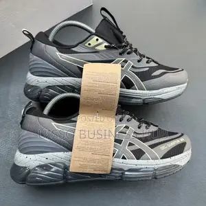 Sneakers Peace 4