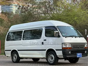 Toyota HiAce 2003 White