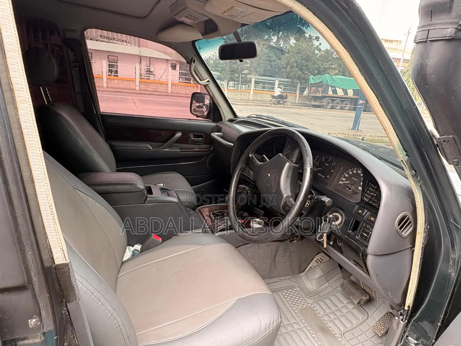 Toyota Land Cruiser 90 1997 Green