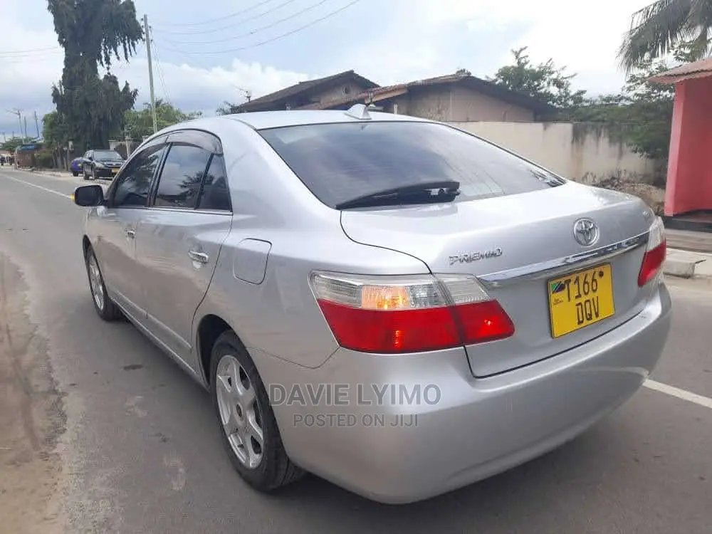 Toyota Premio 2007 Silver