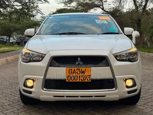 Mitsubishi RVR 2010 White