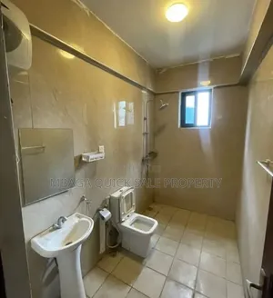 4bdrm Apartment in Upanga West for rent