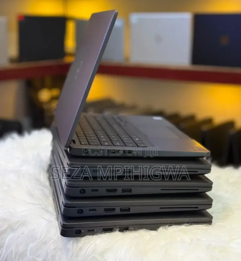 Laptop Dell Latitude 5300 8GB Intel Core i5 SSD 256GB