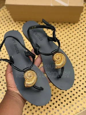 Stylish and Fashionable Footwear