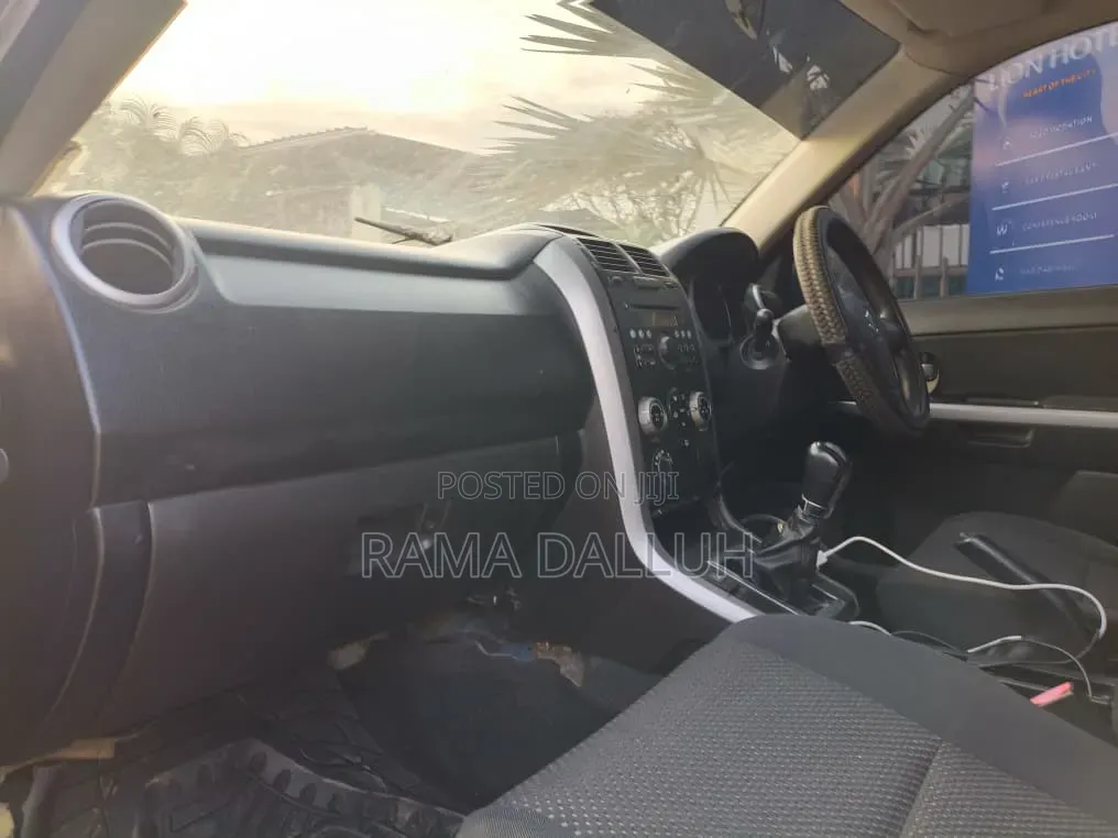 Suzuki Grand Vitara 2008 Silver