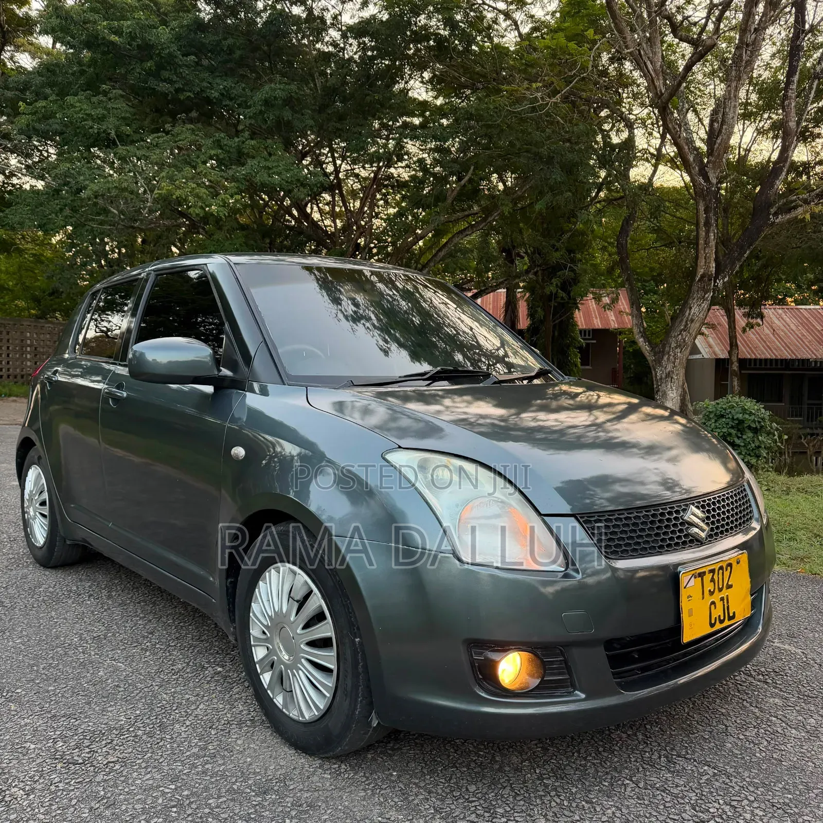 Suzuki Swift 2005 Gray