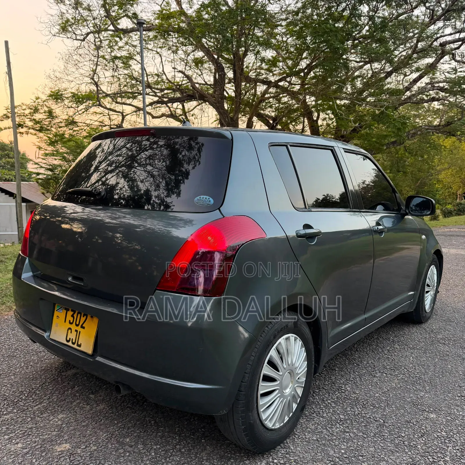 Suzuki Swift 2005 Gray