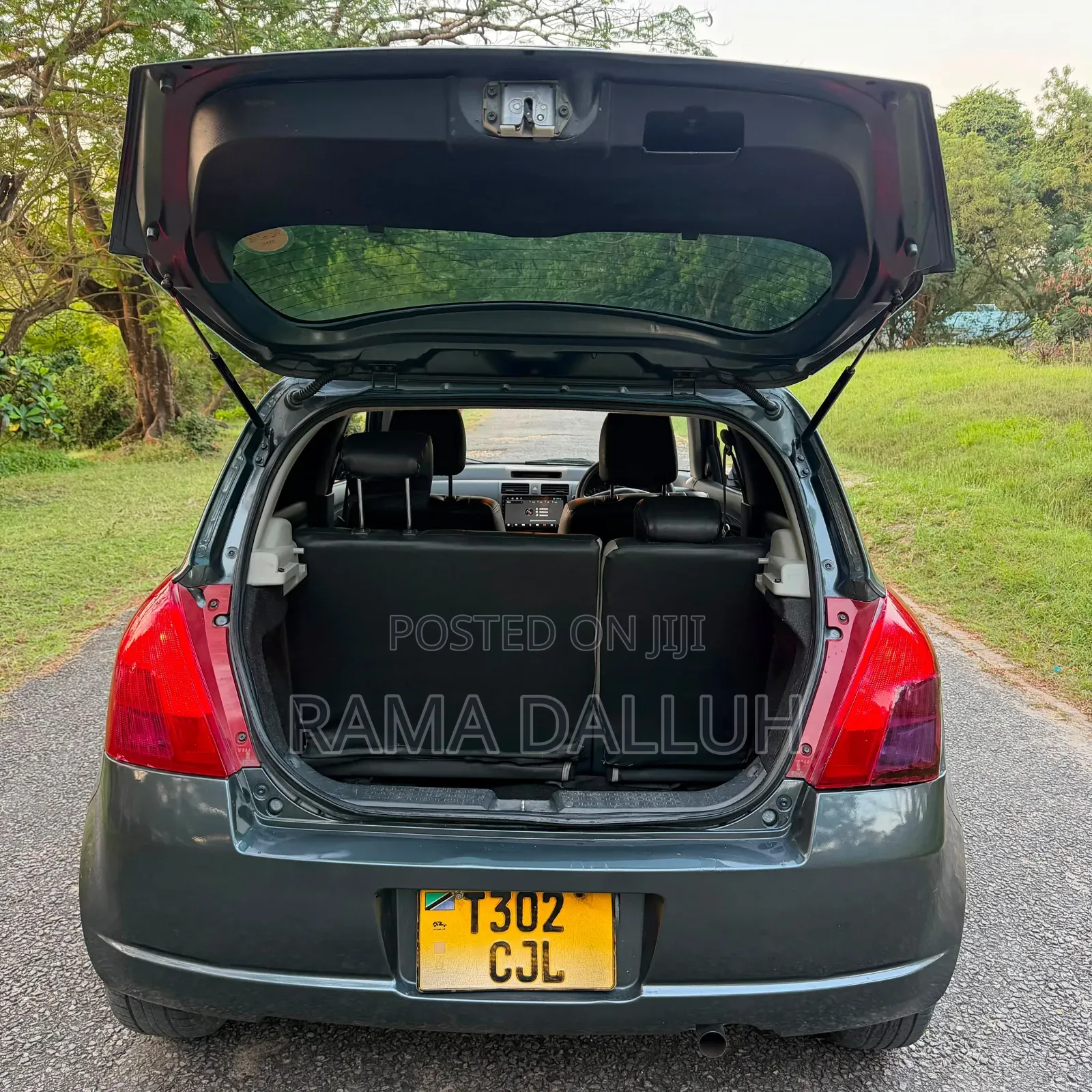 Suzuki Swift 2005 Gray
