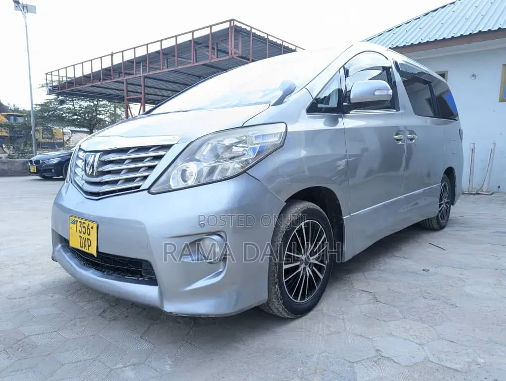 Toyota Alphard 2009 Silver