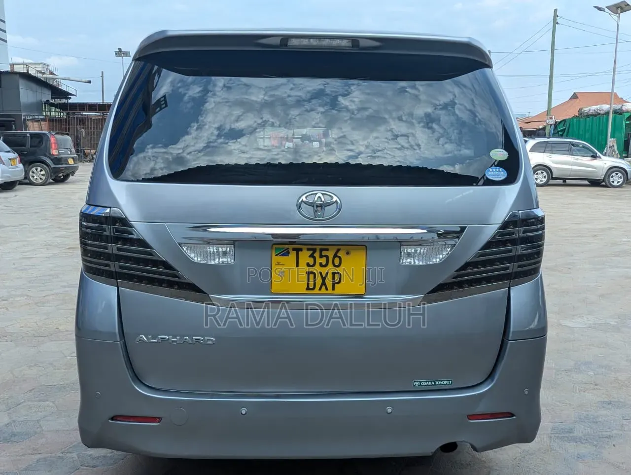 Toyota Alphard 2009 Silver