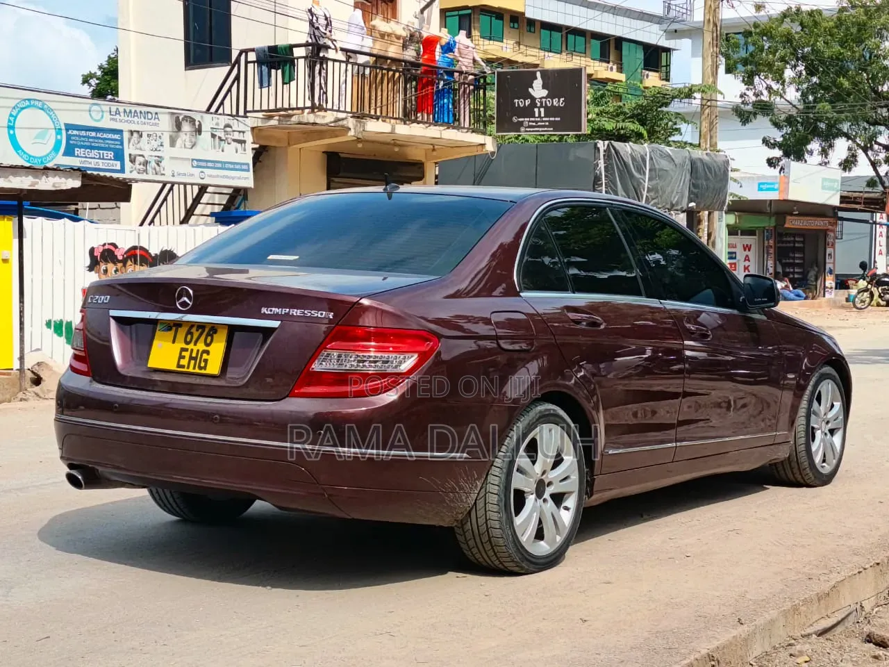 Mercedes-Benz C-Class 2008 Maroon