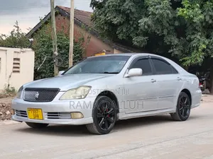 Toyota Crown Royale 2005 Silver