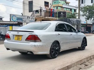 Toyota Crown Royale 2005 Silver