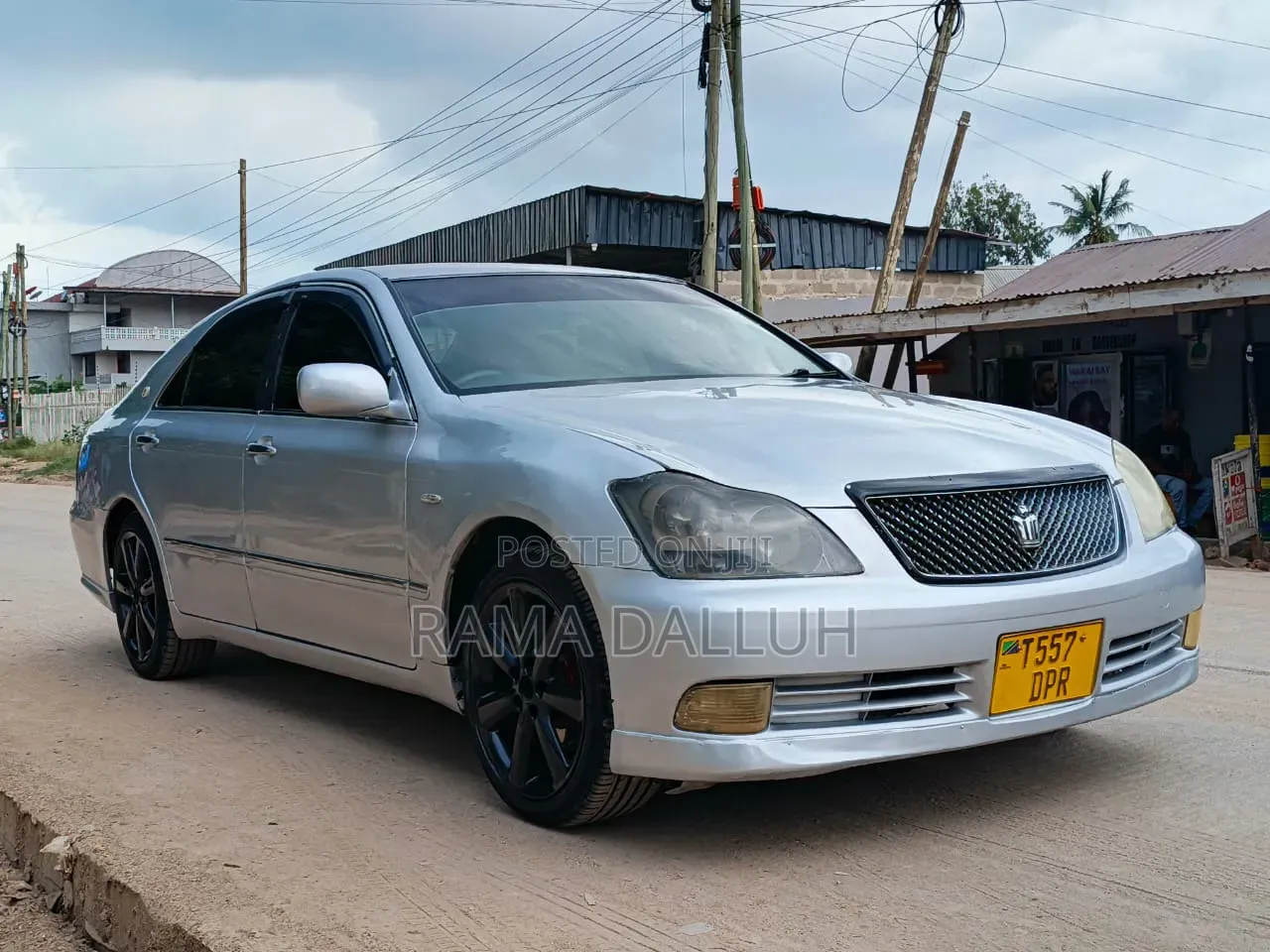 Toyota Crown Royale 2005 Silver