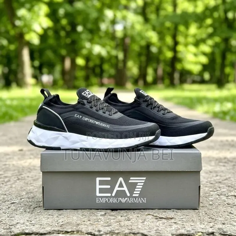 Emporio Aman Sneakers 