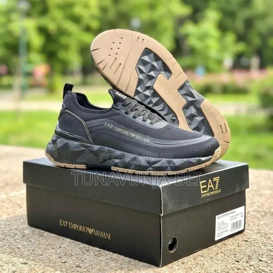 Emporio Aman Sneakers 