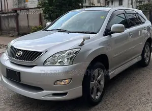 Toyota Harrier 2010 Silver